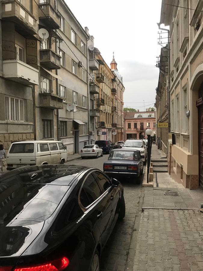 Apartment On Hoholya Street Çernivtsi Dış mekan fotoğraf
